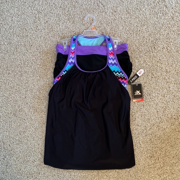 NWT - Zeroxposur Tankini/Shorts
2 pc Bathing Swim Suit
Black/Purple (Size 10) - Picture 4 of 6